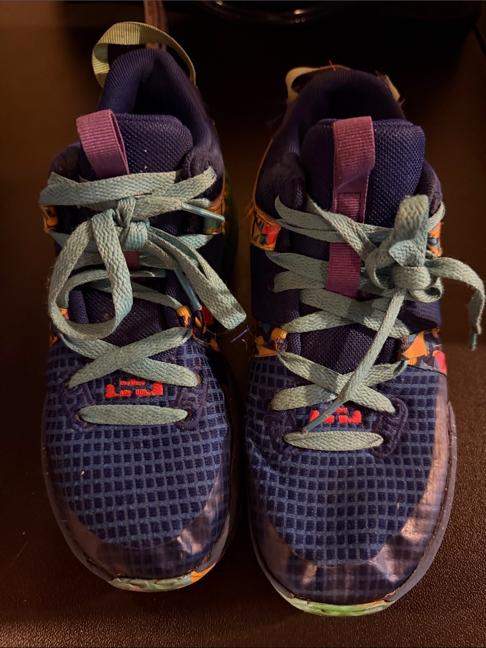 Nike Kids Athletic Sneakers in Navy with Mint Laces